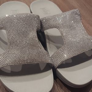 Silver Fit Flops size 9